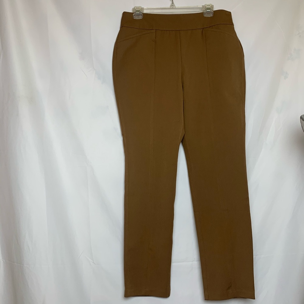 Chico tan/Carmel pants